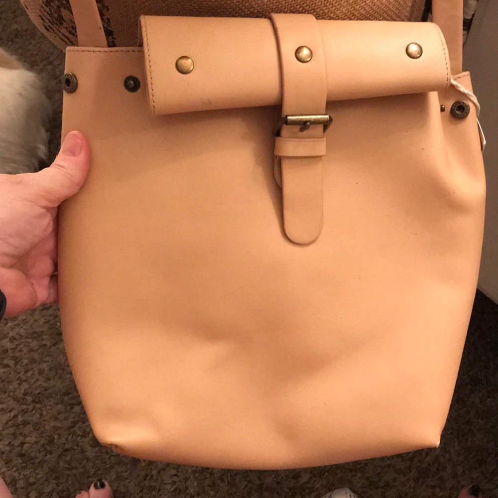 NWT Universal Thread Bag adjustable long strap